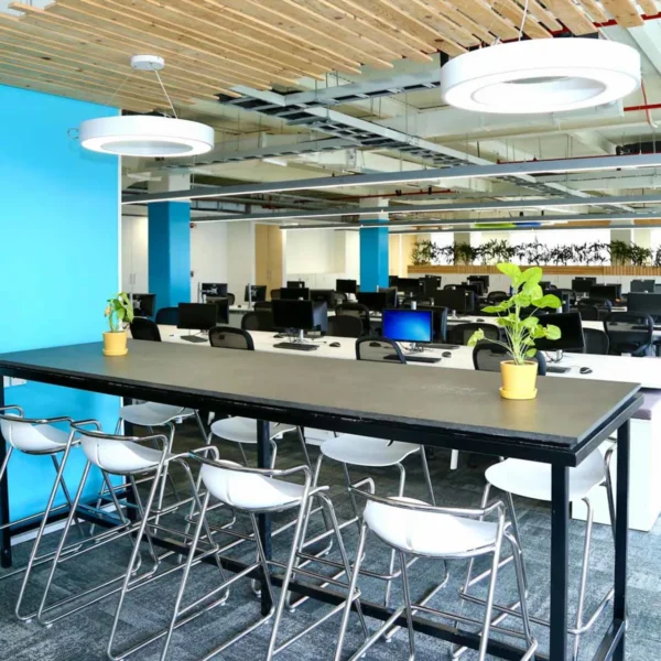 Iksana Workspaces - Chrysler Tech Centre